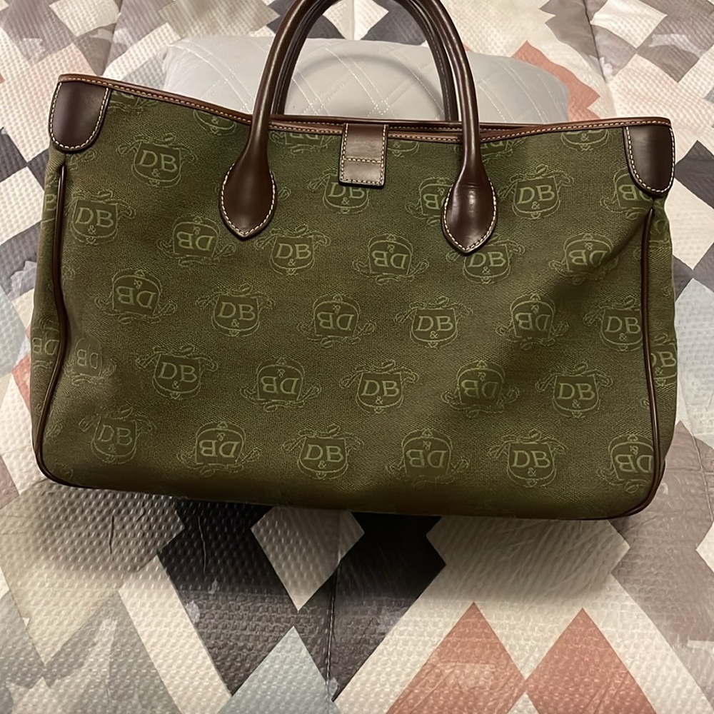 Dooney & Bourke - Picture 5 of 6